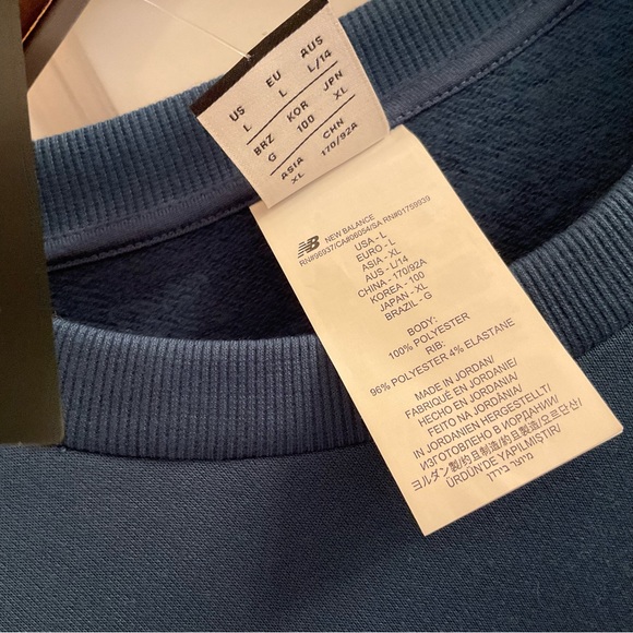 New Balance Crewneck Sweatshirt / Top - NWT - Size Large - Blue - Picture 6 of 9